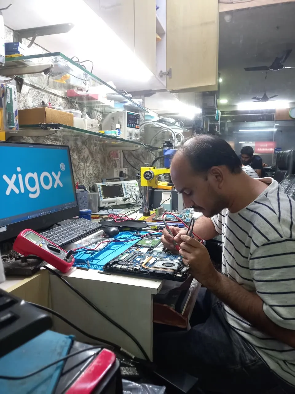 Xigox Motherboard Repair Lab in Mumbai